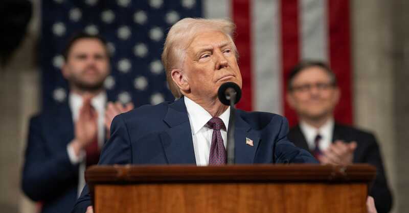 Трамп сообщил о введении 25% тарифов для Японии и Южной Кореи