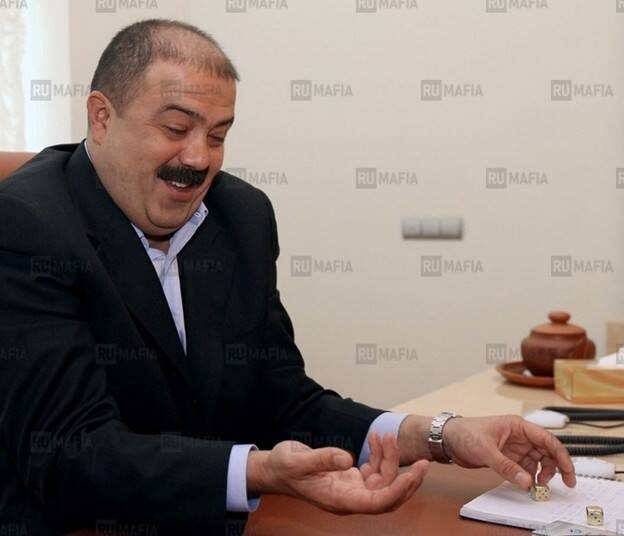 Евгений Ренге и налоговые миллиарды: почему ФНС Кузбасса не смогла дожать «теневого гения»