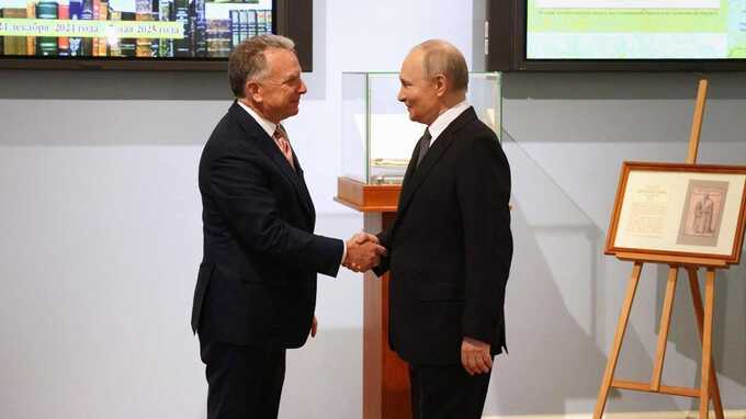 Кортеж Уиткоффа отправляется в Москву для встречи с Путиным