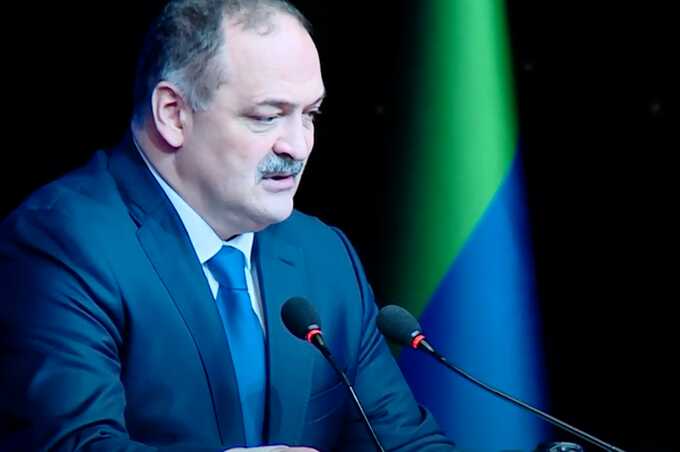 Реформа управления Махачкалой укрепляет контроль Меликовым и подготавливает почву для борьбы за должность мэра