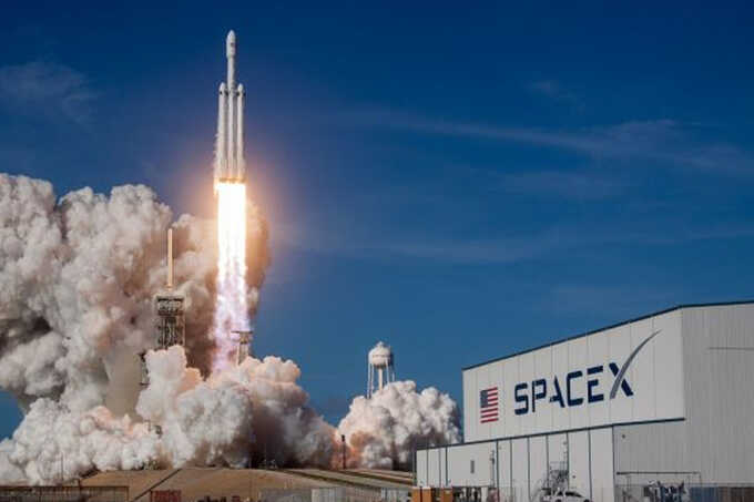 Пентагон и NASA занимаются поиском альтернативы SpaceX на фоне разногласий с Илоном Маском — сообщает The Washington Post