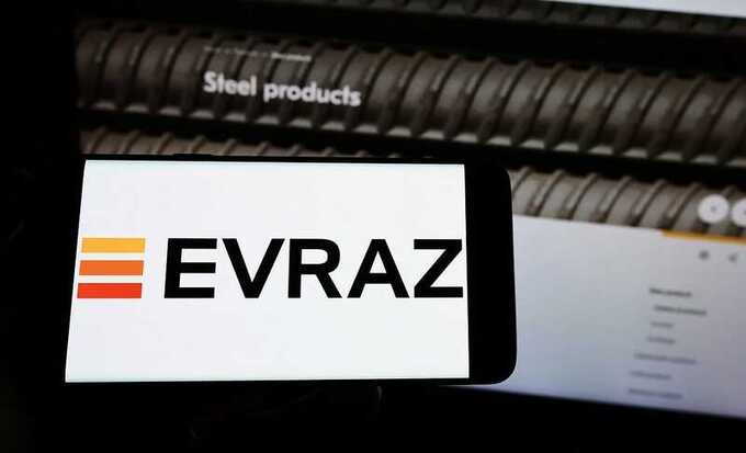 Минпромторг подал иск в суд с требованием лишить Evraz plc прав на активы в России