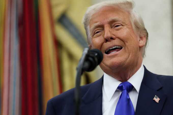Трамп предложил ликвидировать «Голос Америки»