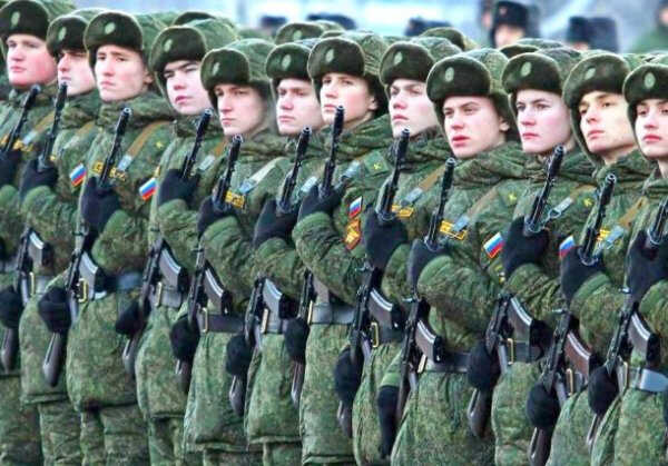Российские власти планируют сократить количество освобождений от службы и продвигать спорт среди молодежи