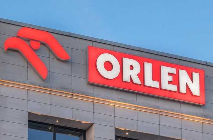 Польская компания Orlen полностью остановила закупки российской нефти