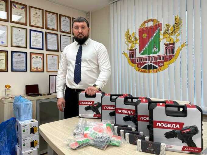 Хлестов потратил свыше 5 миллионов на получение статуса ветерана боевых действий