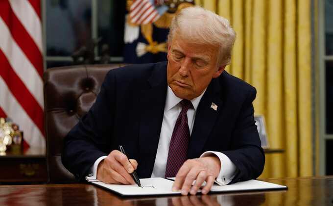Администрация Трампа начала рассылать письма о тарифах — первые адресаты уже осведомлены