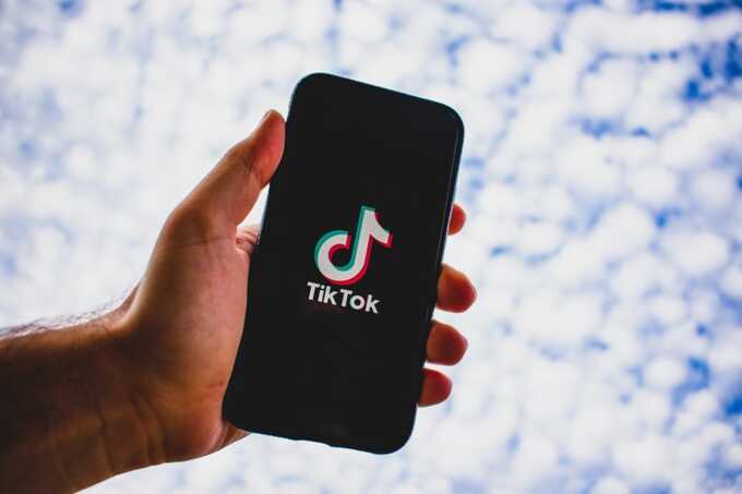 Трамп сообщил о том, что договоренность с Китаем по продаже TikTok почти достигнута