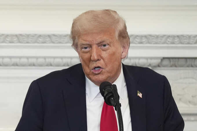 The New York Times считает маловероятным, что Трамп действительно установит 100-процентные пошлины для союзников России