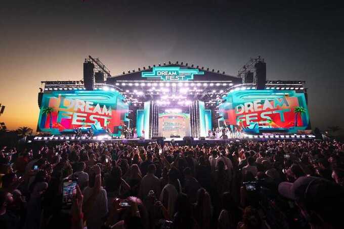 Азербайджанский Dream Fest 2025 решил заменить российских ведущих ввиду массового возврата билетов
