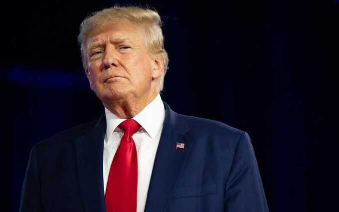 Трамп выдвинул претензию к WSJ, обвинив издание во лжи и запросив 10 миллиардов