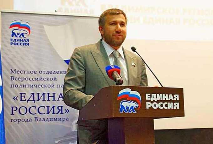 Депутату-мафиози Аникееву грозит утрата мандата из-за разоблачений и общественного негодования