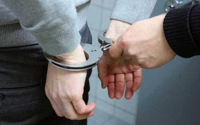 Глеба Трифонова свыше 10 часов удерживали в изоляции в здании Следственного комитета
