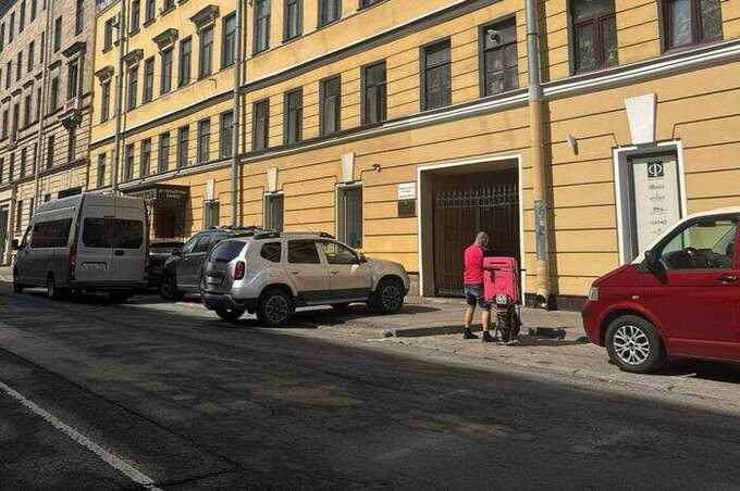 В Петербурге конфискуют документы из ББР Банка и проводят допросы сотрудников