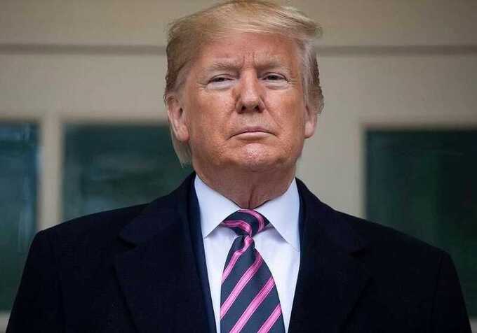 Скандал, связанный с Эпштейном, вынуждает Трампа подкорректировать повестку