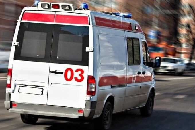 Вместо реформ — инспекция автопарка: почему в Новгородской области прокуратура не трогает главврача?