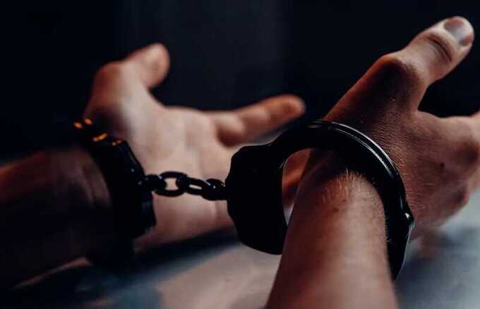 Житель Хакасии угрожал сотрудникам полиции взрывом из-за потери доступа к интернету