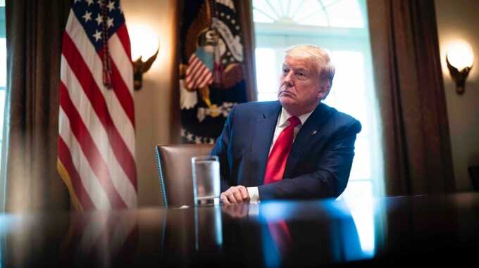WSJ: Трамп выглядел утомлённым и раздражённым после переговоров с Путиным