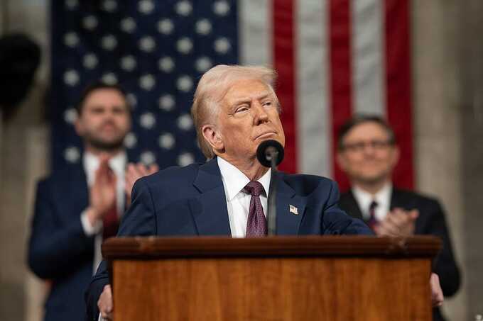 Трамп намерен ввести федеральные силы в Чикаго и Нью-Йорк для борьбы с преступностью