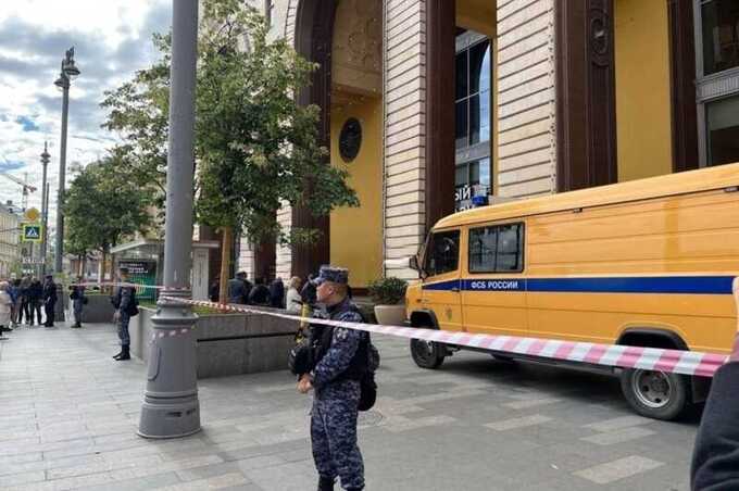 Появились новые снимки с места взрыва в ЦДМ