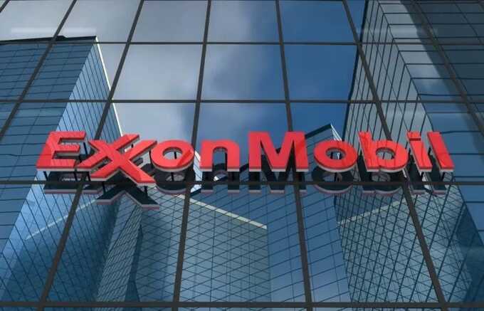 Exxon тайно вела переговоры с "Роснефтью" о возвращении на российский рынок